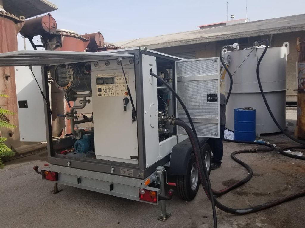 Μονάδα απαέρωσης λαδιού μετασχηματιστών